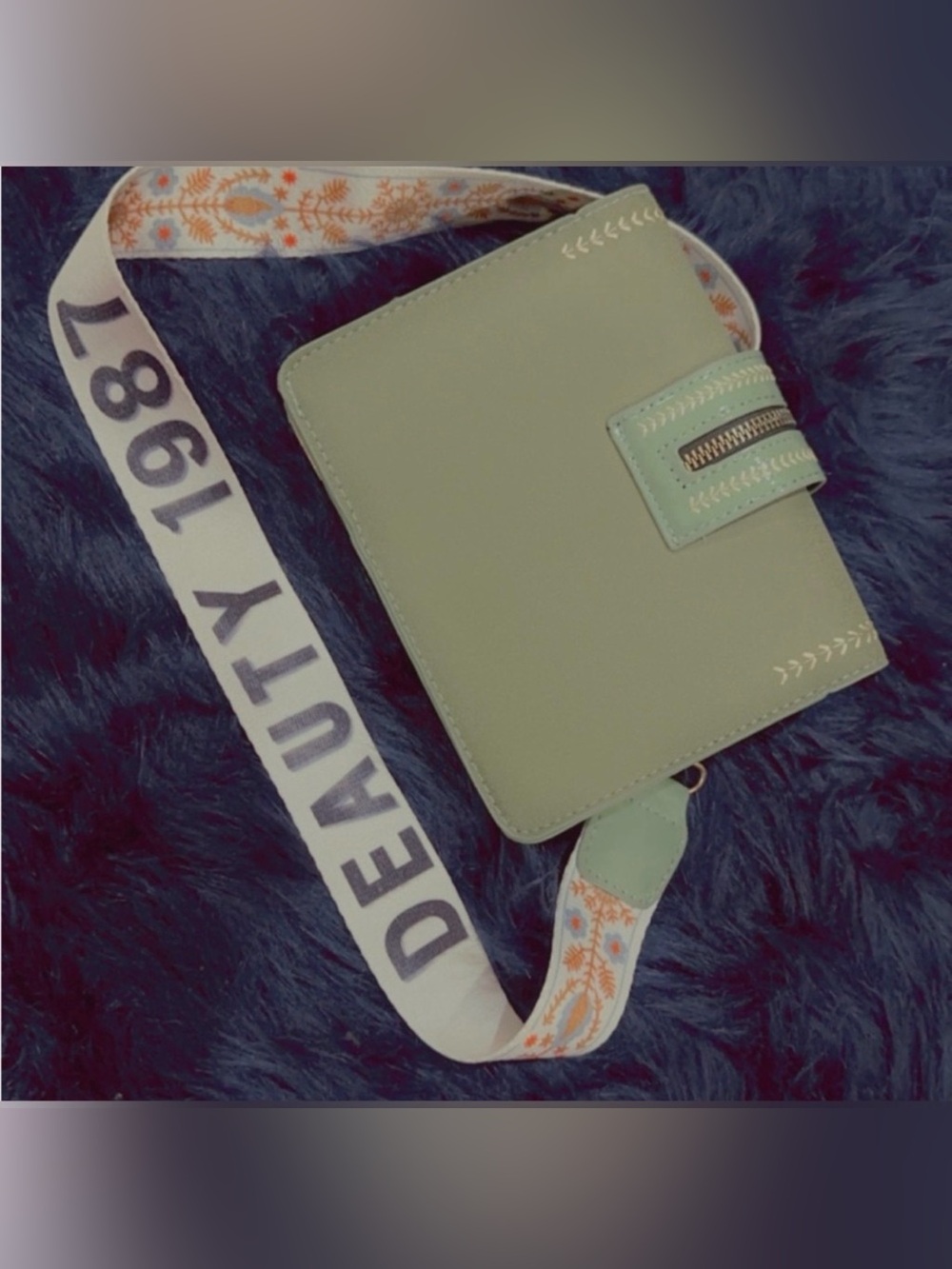Deauty 1987 Sage Green Boho Crossbody With Dustbag NWOT - Picture 2 of 10